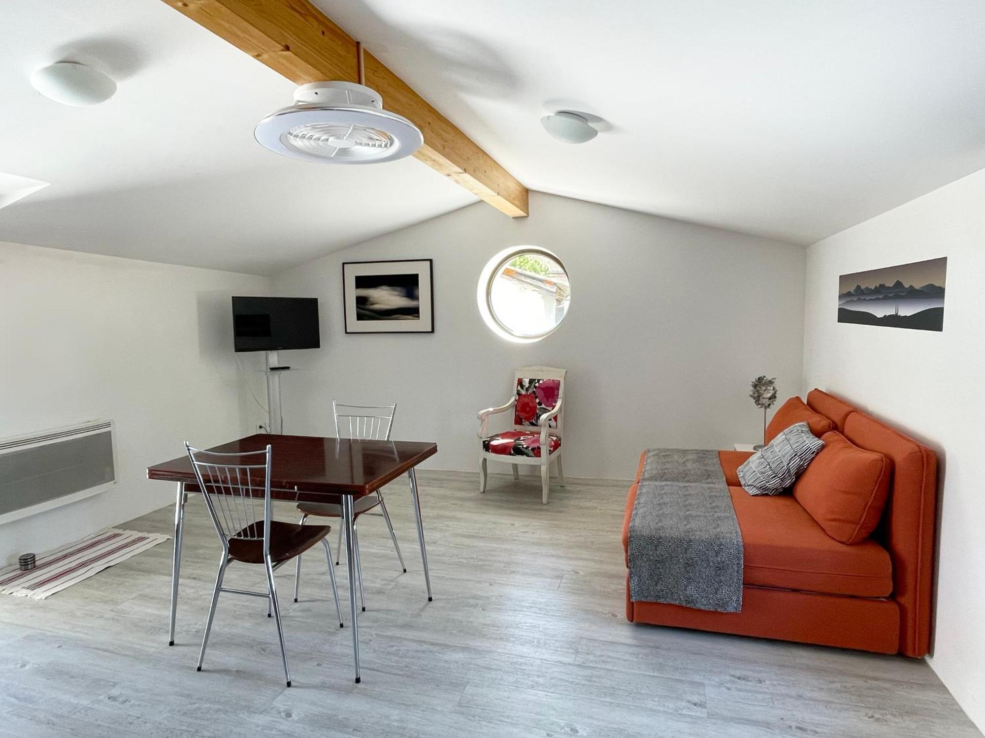 Chemin Des Ormeaux Bed & Breakfast Ennezat Exterior foto